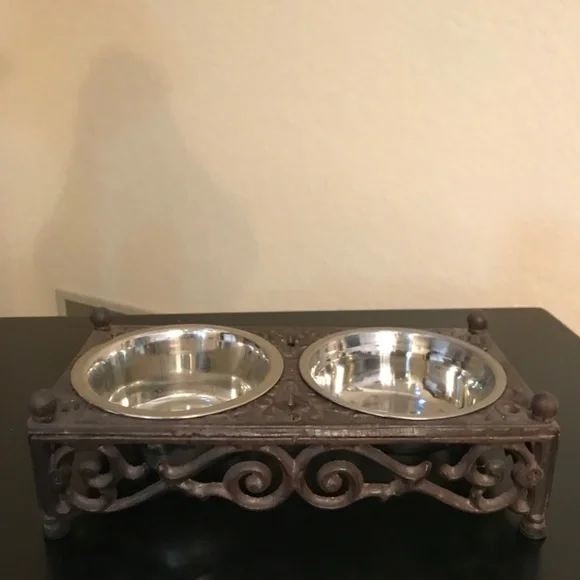 Vintage Cast Iron Ornate Pet Feeder Bowls - Picture 2 of 5
